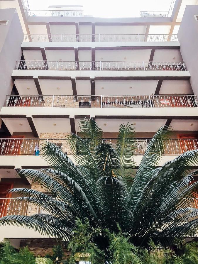 Amverton Bay View Dar es Salaam Buitenkant foto