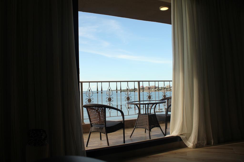 Amverton Bay View Dar es Salaam Buitenkant foto