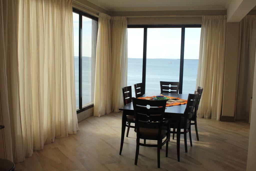 Amverton Bay View Dar es Salaam Buitenkant foto